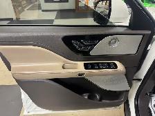 2022 Lincoln Aviator Reserve 4WD 6 PASS LEATHER PAN/ROOF NAV B/S - Photo 14