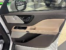 2022 Lincoln Aviator Reserve 4WD 6 PASS LEATHER PAN/ROOF NAV B/S - Photo 28
