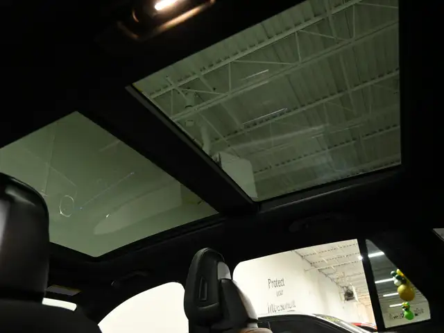 2024 Mercedes-Benz GLC 300 4MATIC 360CAM Ambient Light Navigatio - Photo 23