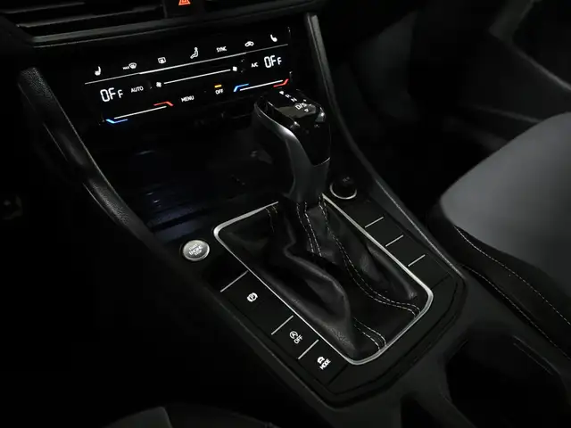 2025 Volkswagen Jetta Comfortline SPORT No Accident Leather Sunr - Photo 21