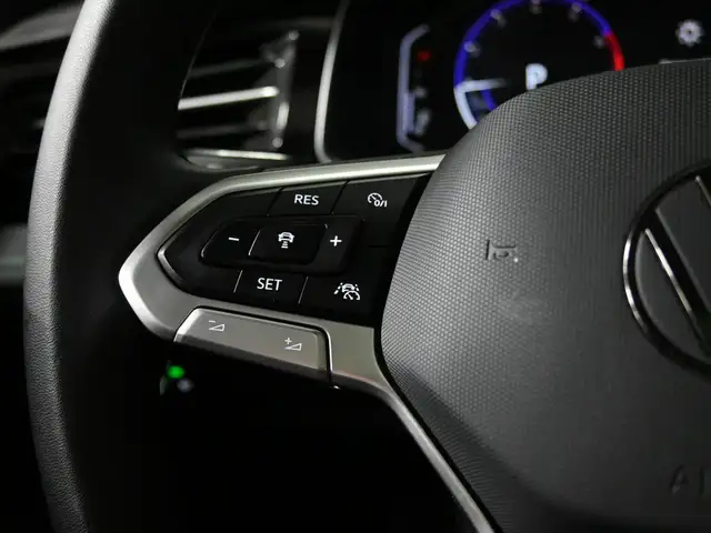 2025 Volkswagen Jetta Comfortline SPORT No Accident Leather Sunr - Photo 14