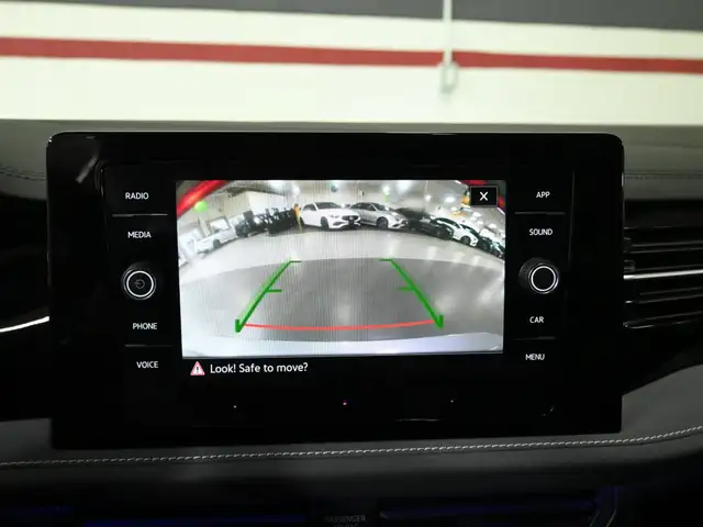 2025 Volkswagen Jetta Comfortline SPORT No Accident Leather Sunr - Photo 19