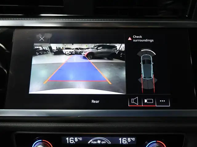2022 Audi Q3 Panoramic Roof Heated Seats Carplay Side Assist - Photo 18
