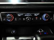 2022 Audi Q3 Panoramic Roof Heated Seats Carplay Side Assist - Photo 19