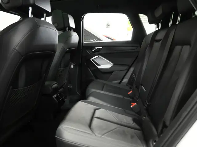 2022 Audi Q3 Panoramic Roof Heated Seats Carplay Side Assist - Photo 23