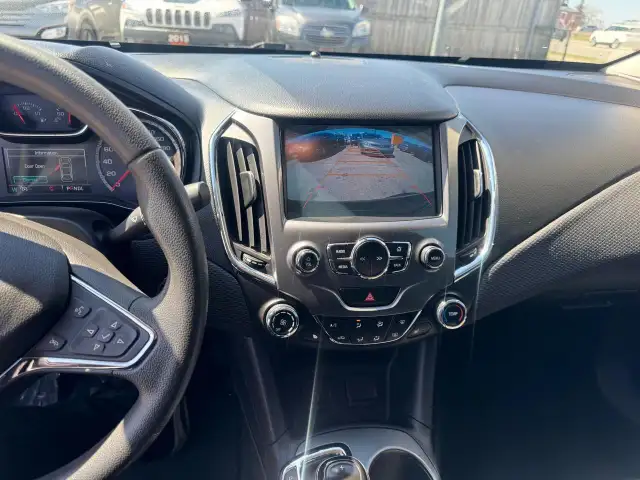 2016 Chevrolet Cruze LT, NO ACCIDENTS, DEALER SERVICED, 2 SETS W - Photo 14