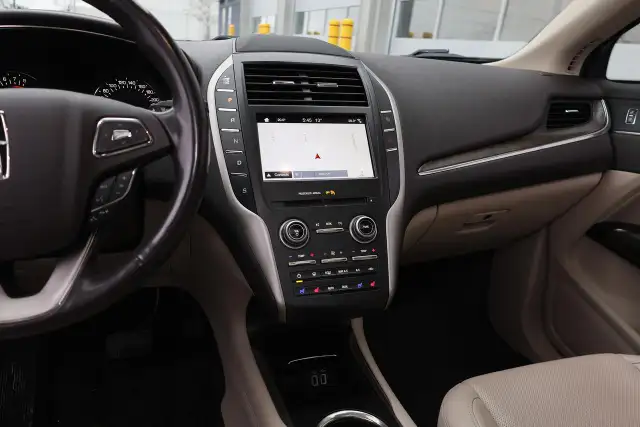 2017 Lincoln MKC Reserve AWD - PANO|NAVI|CAMERA|BLINDSPOT - Photo 14