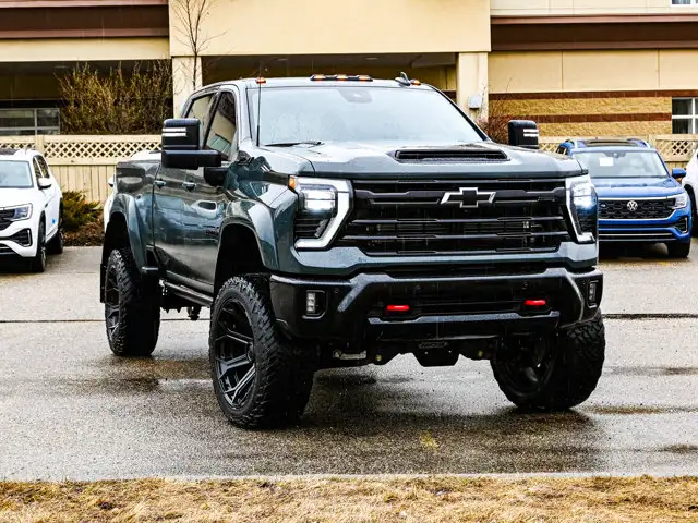 2025 Chevrolet Silverado 3500HD LTZ Trail Boss Edition - Photo 2