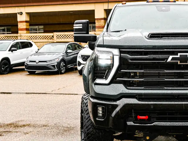 2025 Chevrolet Silverado 3500HD LTZ Trail Boss Edition - Photo 6