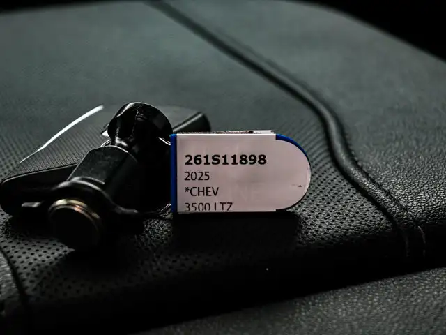 2025 Chevrolet Silverado 3500HD LTZ Trail Boss Edition - Photo 38