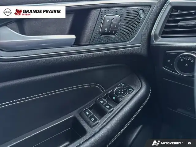 2024 Ford Edge Titanium | AWD | Cross Traffic Alerts - Photo 21