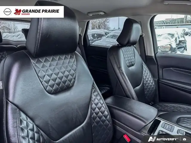 2024 Ford Edge Titanium | AWD | Cross Traffic Alerts - Photo 26