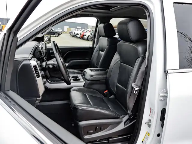 2017 Chevrolet Silverado 1500 LTZ 5.3L - Photo 17