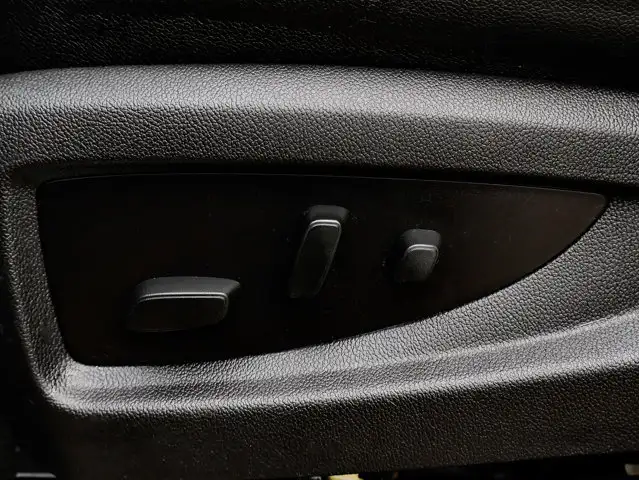 2017 Chevrolet Silverado 1500 LTZ 5.3L - Photo 22