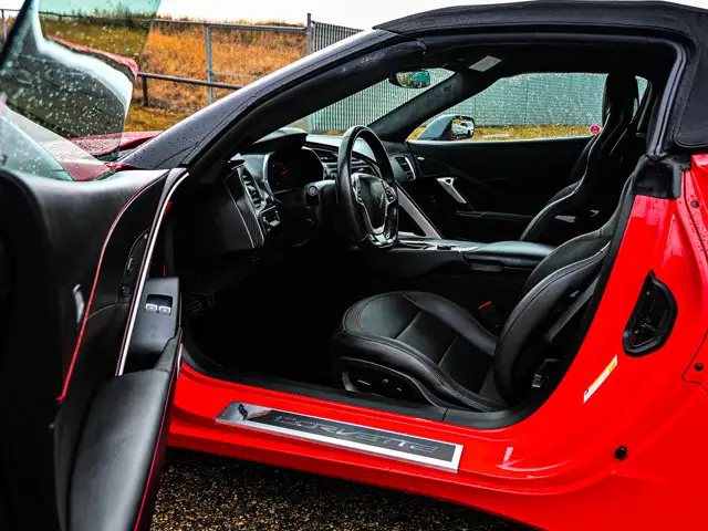 2016 Chevrolet Corvette Z51 3LT Convertible 6.2L - Photo 14