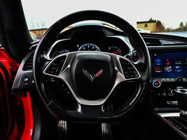 2016 Chevrolet Corvette Z51 3LT Convertible 6.2L - Photo 31