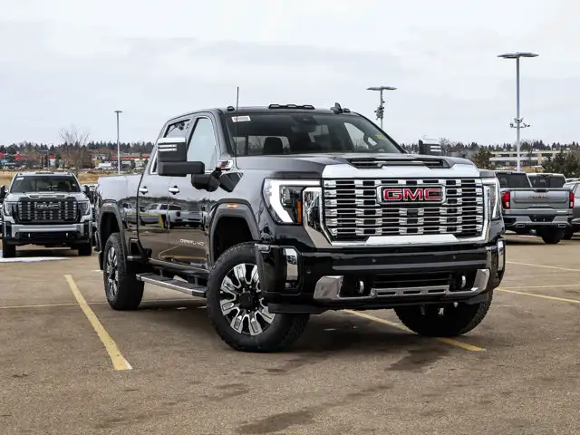 2026 GMC Sierra 3500HD Denali - Photo 2
