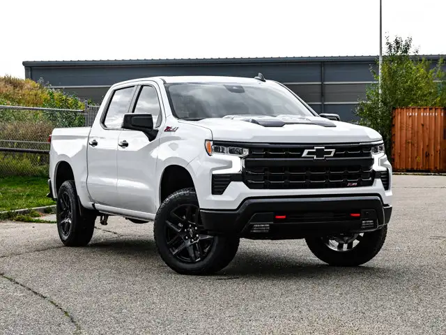 2026 Chevrolet Silverado 1500 LT Trail Boss - Photo 2