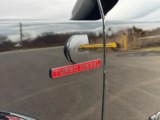 2022 RAM 2500 Laramie DEALER SERVICED - Photo 16