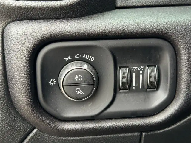 2022 RAM 2500 Laramie DEALER SERVICED - Photo 32