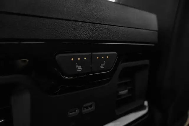 2026 GMC Sierra 3500HD AT4 - Photo 35