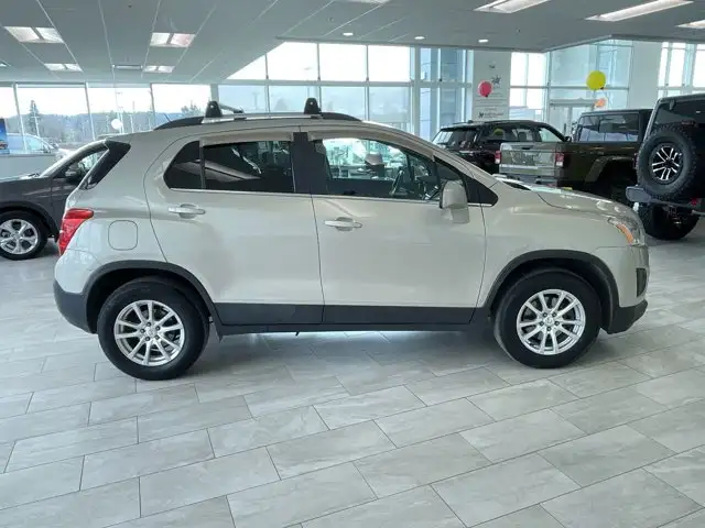 2016 Chevrolet Trax LT - Photo 13