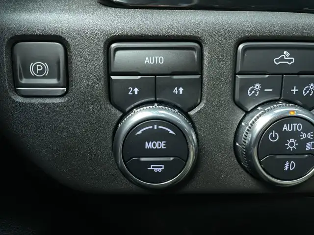 2024 GMC Sierra 1500 Elevation - Photo 45