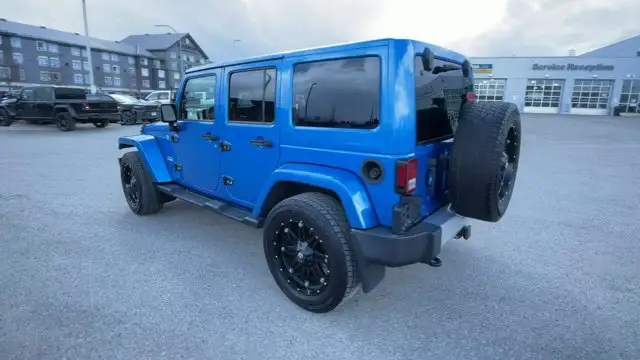 2015 Jeep Wrangler Unlimited Sahara - Photo 7