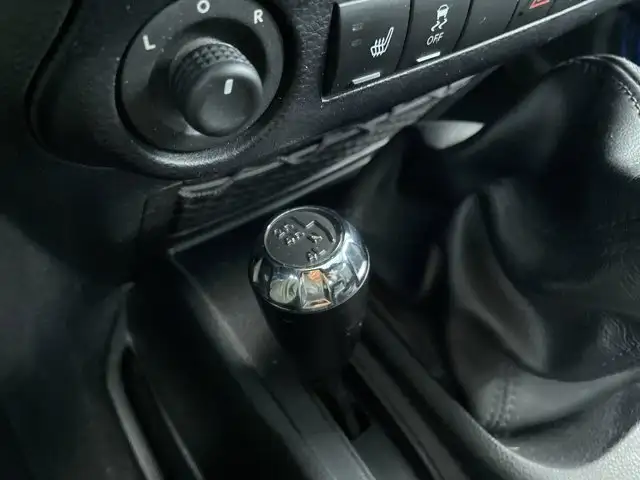 2015 Jeep Wrangler Unlimited Sahara - Photo 37