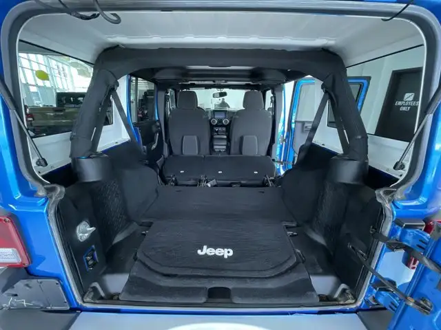 2015 Jeep Wrangler Unlimited Sahara - Photo 41