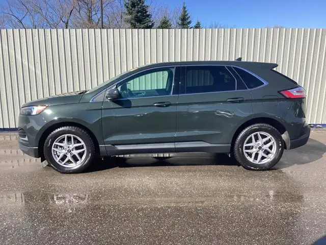 2024 Ford Edge SEL AWD | Navigation - Photo 2