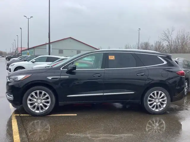 2019 Buick Enclave Premium AWD | Leather Seats | Navigation - Photo 2