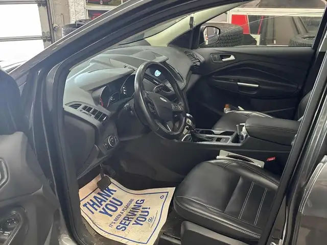 2019 FORD ESCAPE SEL EDITION | 4WD | 1 OWNER | - Photo 7