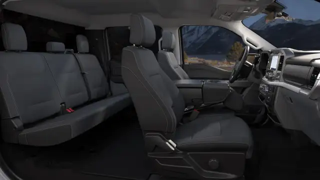 2023 Ford F-150 XLT 4WD SuperCrew 5.5' Box - Photo 6