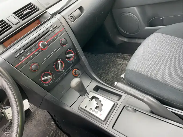 2009 Mazda Mazda3 - Photo 12