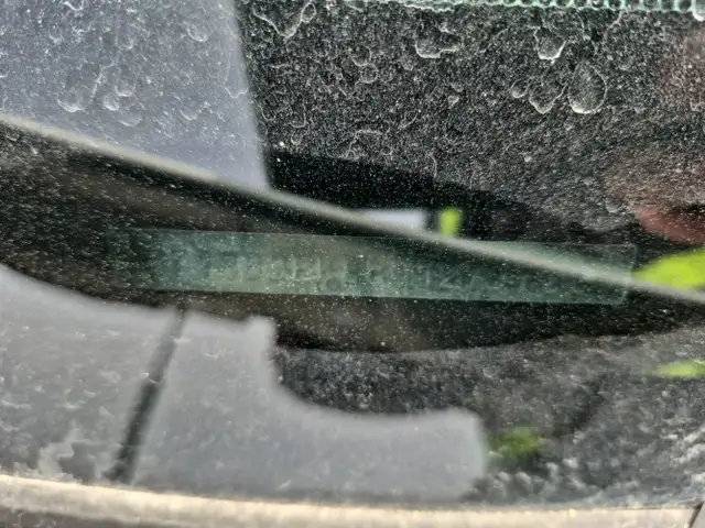 2011 Toyota Camry Hybrid - Photo 15