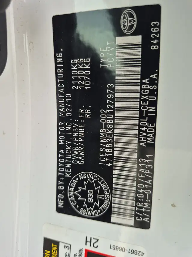 2011 Toyota Camry Hybrid - Photo 17