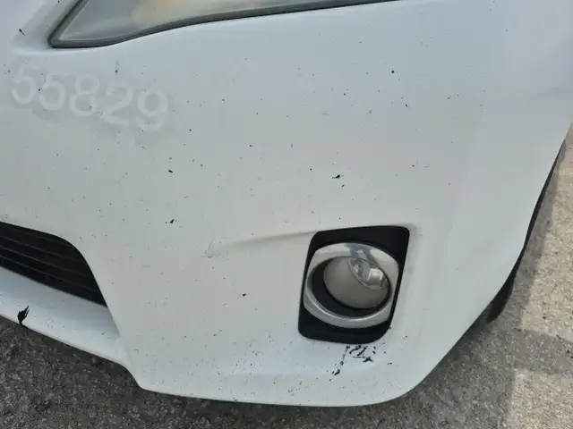 2011 Toyota Camry Hybrid - Photo 29