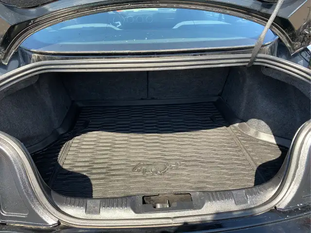 2015 Ford Mustang - Photo 20