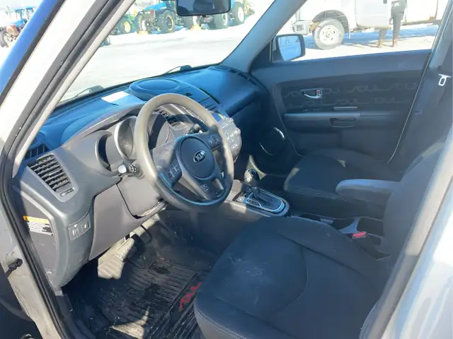 2013 Kia Soul - Photo 17