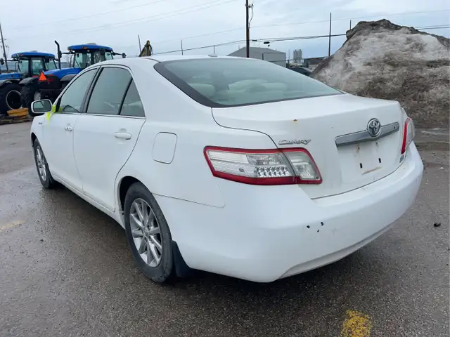 2010 Toyota Camry Hybrid - Photo 7