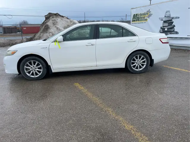 2010 Toyota Camry Hybrid - Photo 8