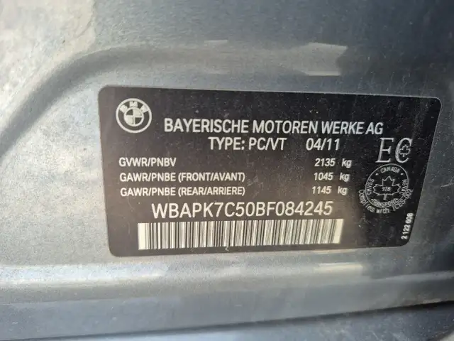 2011 BMW 3 Series - Photo 17