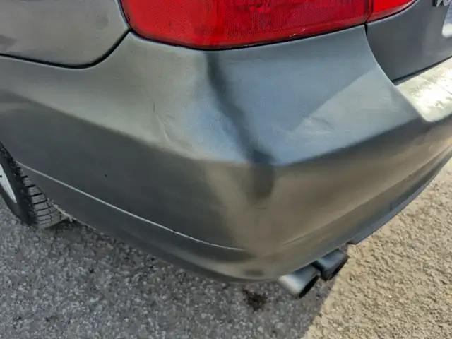 2011 BMW 3 Series - Photo 24