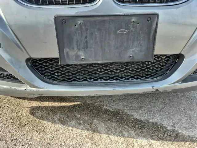 2011 BMW 3 Series - Photo 35