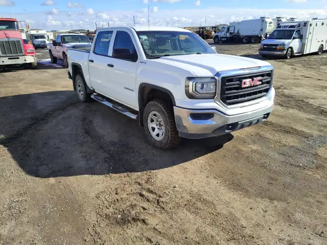 2016 GMC Sierra 1500 - Photo 2