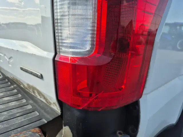 2017 Ford F-250 Super Duty - Photo 27