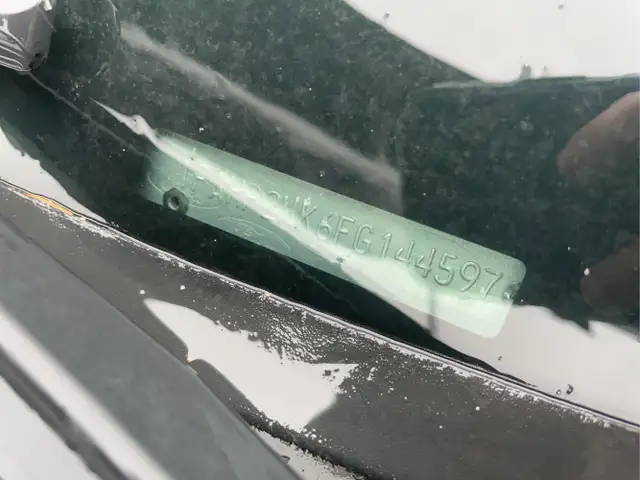 2015 Ford Taurus - Photo 15