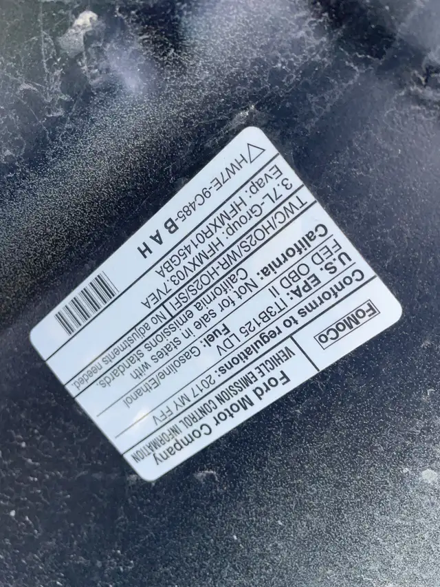 2017 Ford Taurus - Photo 19