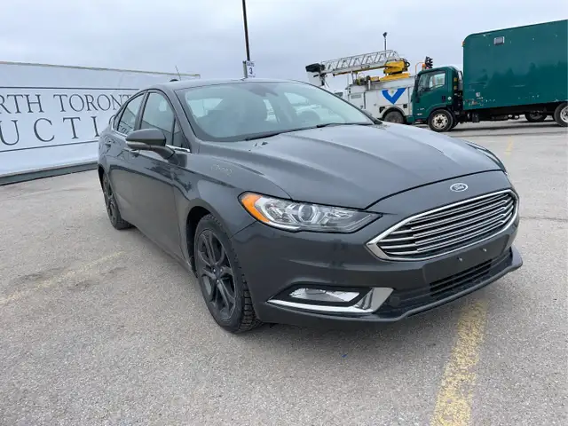 2018 Ford Fusion - Photo 3